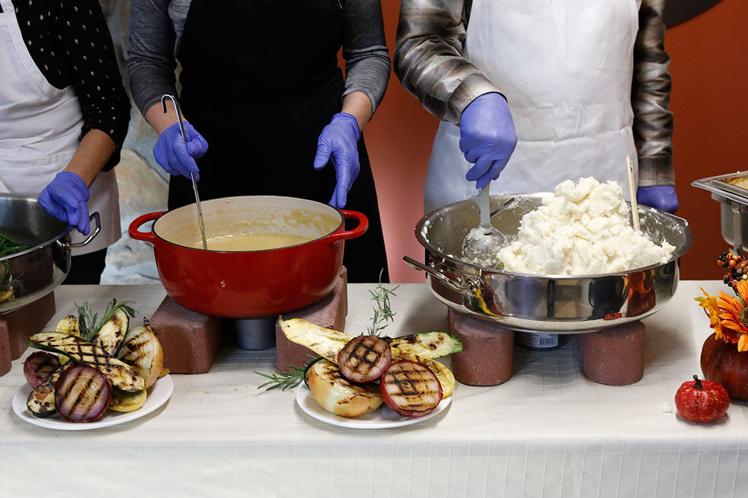 Community Thanksgiving Dinner